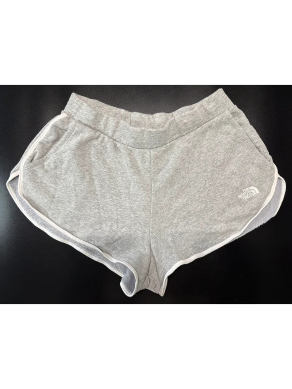The North Face - L - Gray Shorts